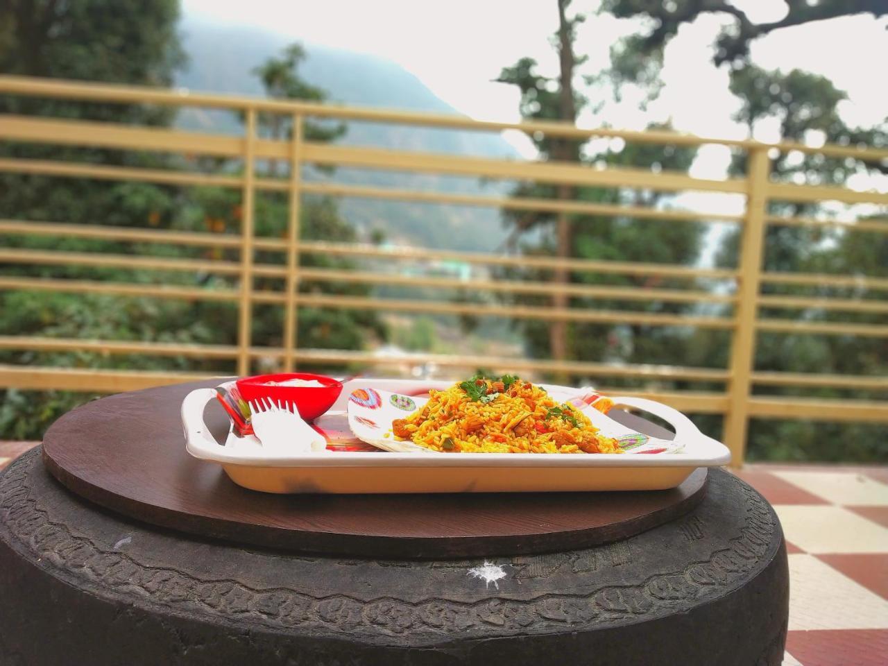 The Unmad, Dharamkot Hotel Dharamshala Bagian luar foto